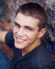 Andrew Burnap net worth,
Andrew Burnap movies and TV shows,
How rich is Andrew Burnap,
Andrew Burnap The Gilded Age,
Andrew Burnap Tony Award,
Andrew Burnap height and age,