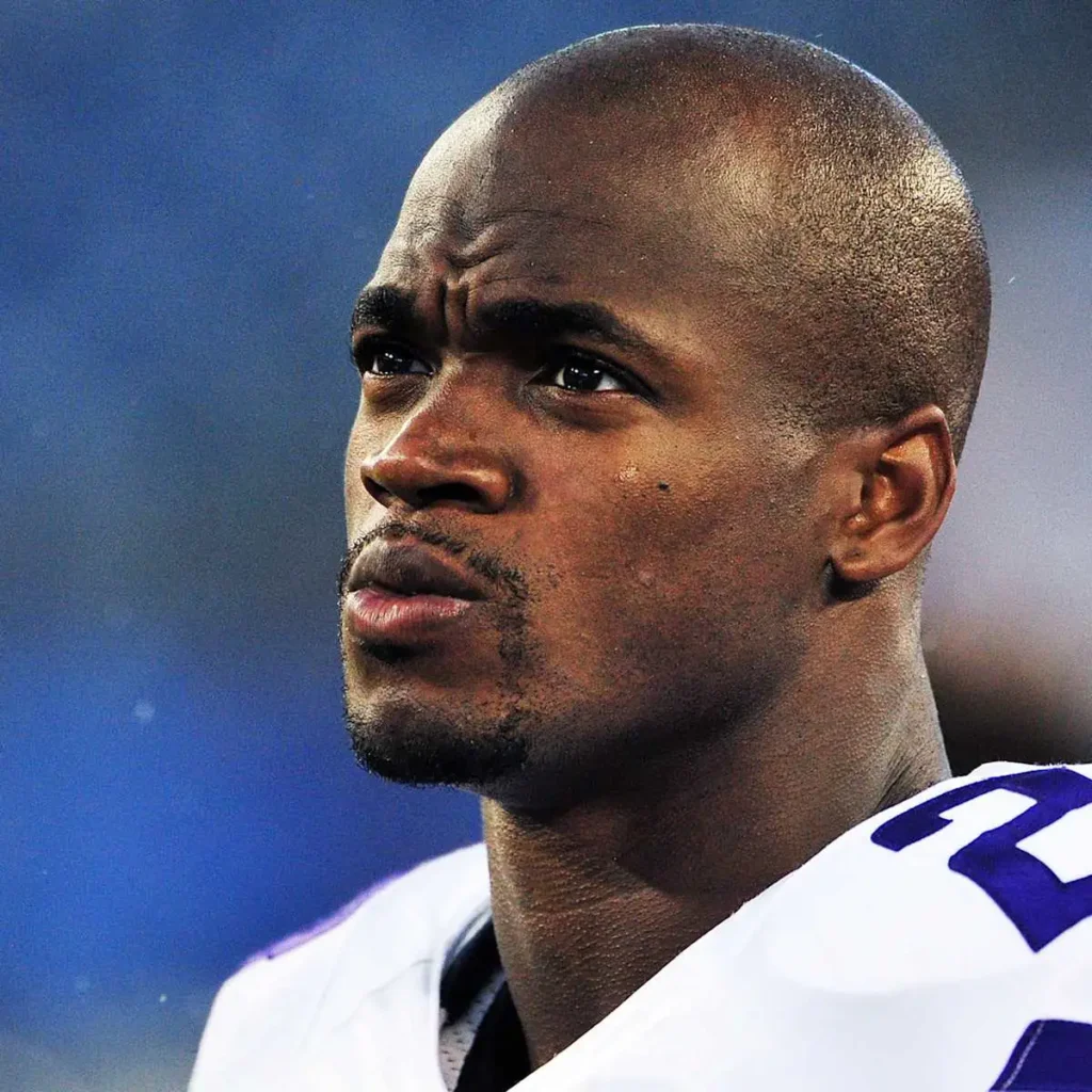 adrian peterson net worth , net worth of adrian peterson, adrian perterson early life, adrian peterson nfl career, andrian perterson earning from nfl